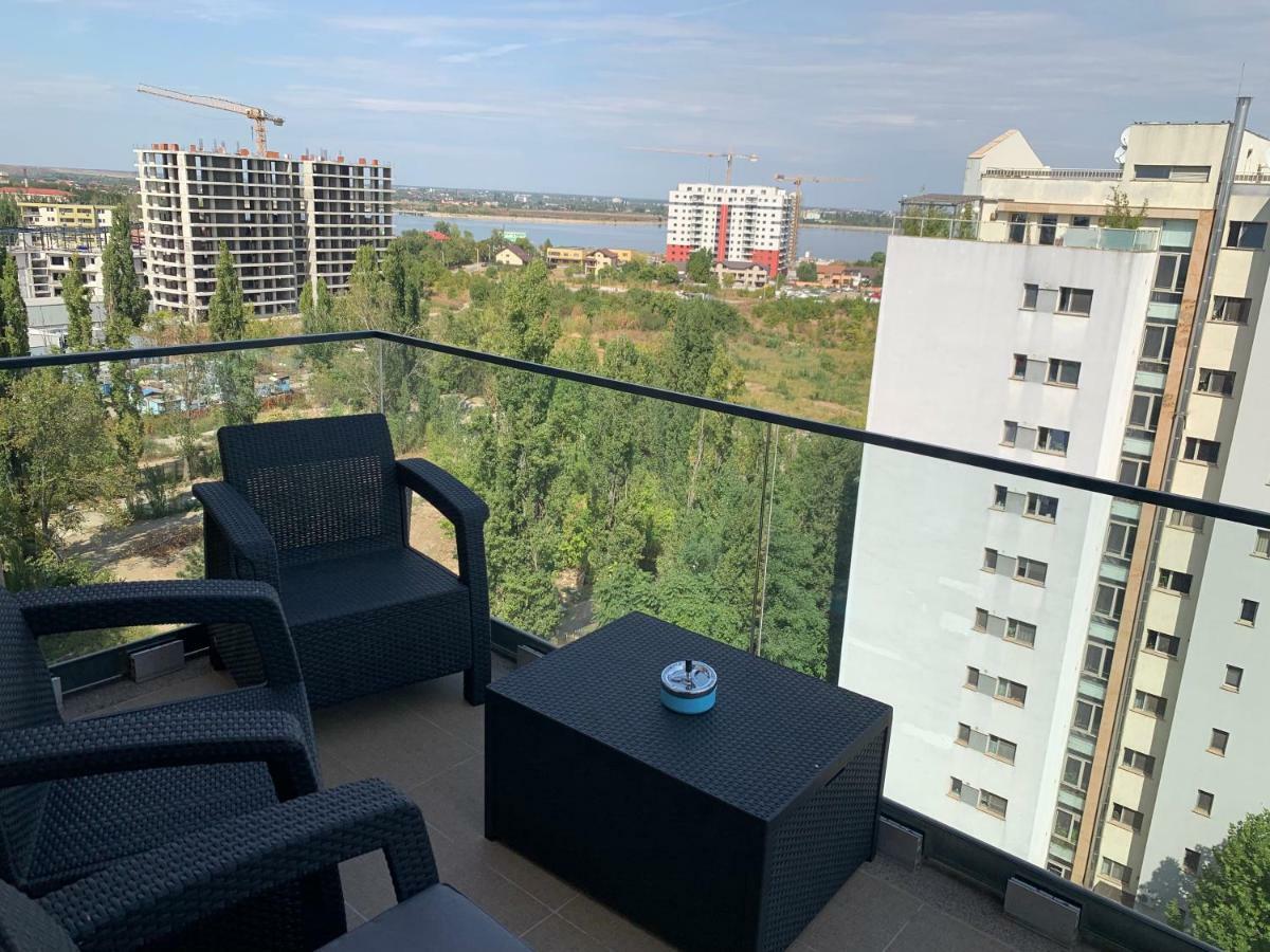 Luxury Westpark 2 Presidentialsuite With Lake View W4 ブカレスト エクステリア 写真